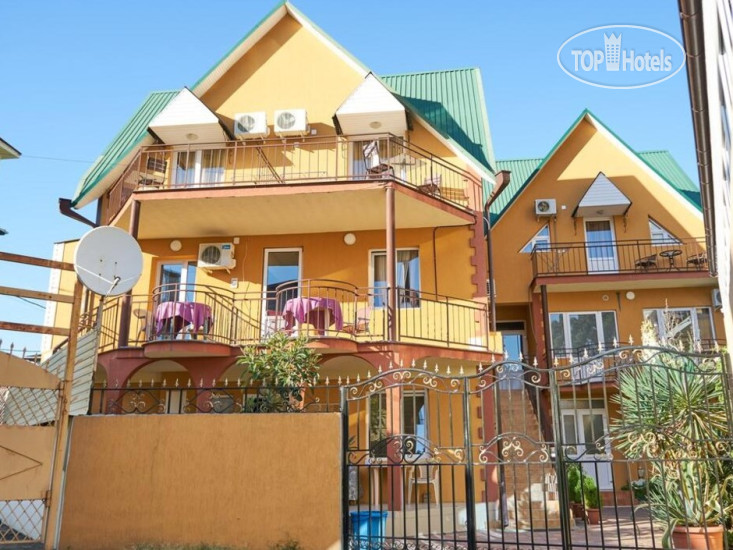 Hotel photo With dolphins Guest house 
