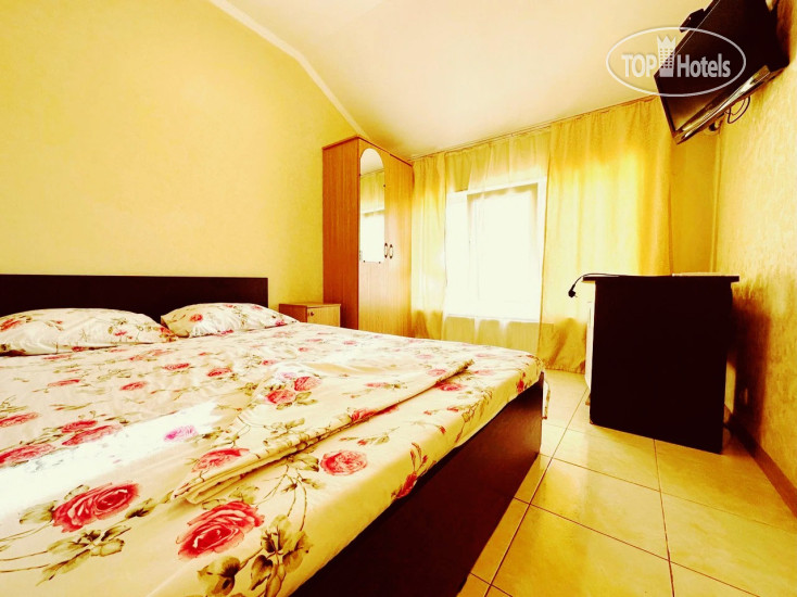 Изумруд-Хаус