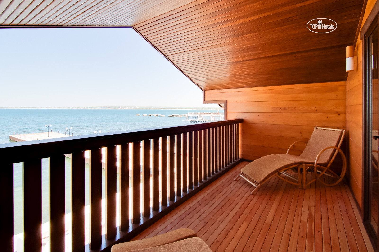 Сочи отели у моря. Скала утесов анапа отель. Золотая бухта анапа пляж отель. Ravenna mare николаевка. Новороссийское шоссе 27 сочи.