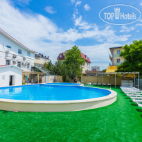 Санмаринн Курортный отель (Sunmarinn Resort Hotel)