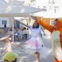 Санмаринн Курортный отель (Sunmarinn Resort Hotel)