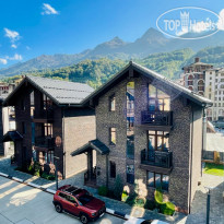 Polyana Gorky Village 
