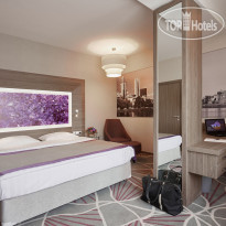 Tenet Hotel 