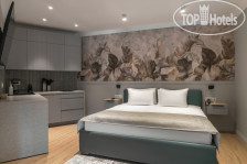 FarFour Inn & Suite 4*