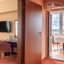 Cosmos Petrozavodsk Hotel tophotels