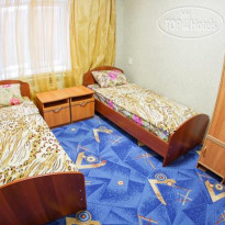 Travel House 