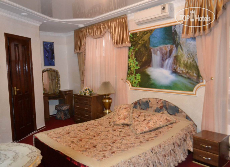Hotel photo Черноморский 