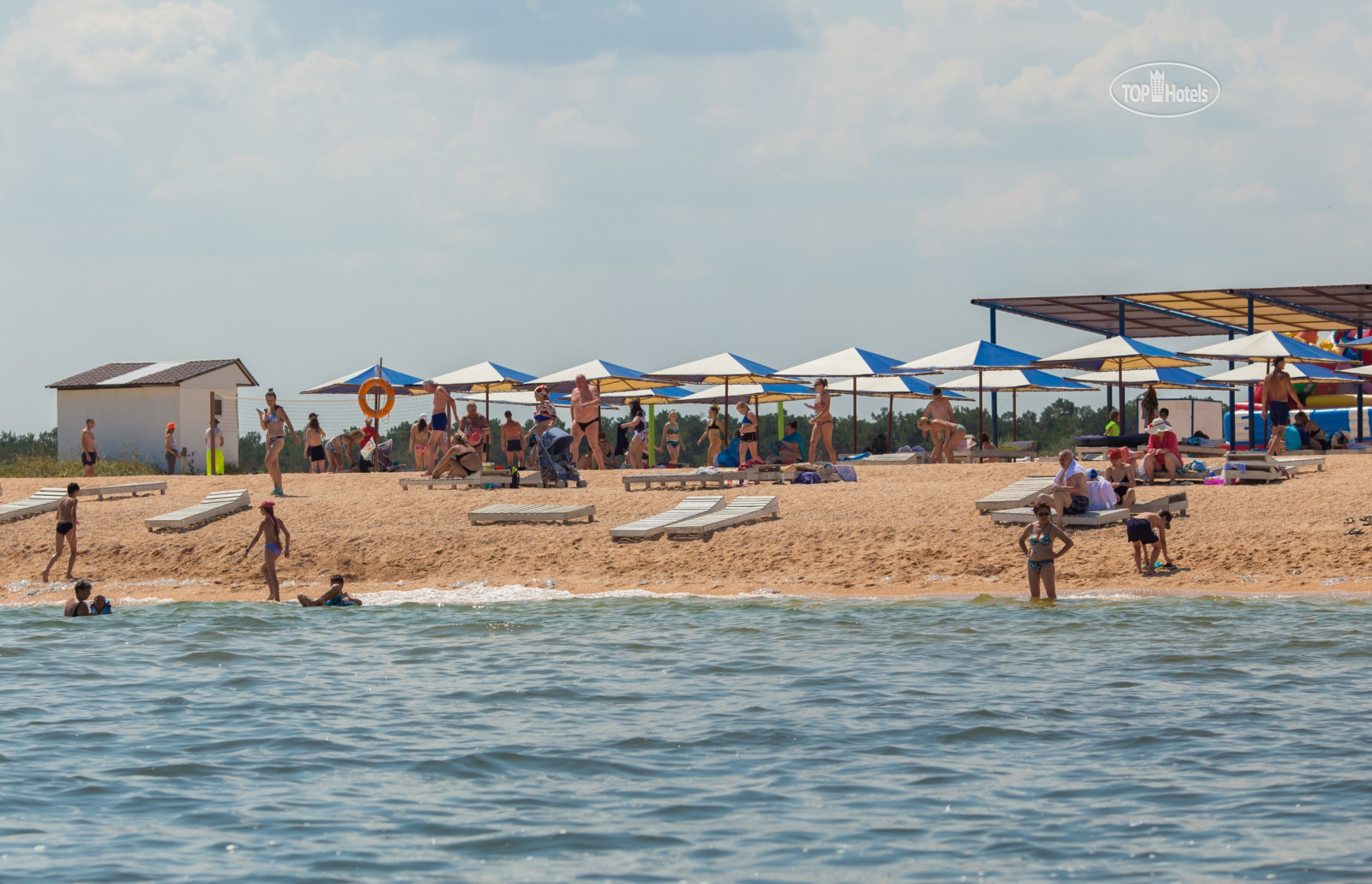 азовский курортный комплекс в крыму