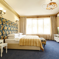 Яр Hotel & SPA