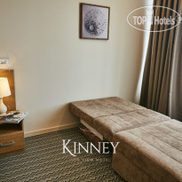 Kinney Sea View Hotel 