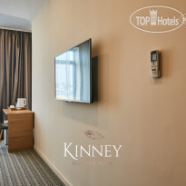 Kinney Sea View Hotel 