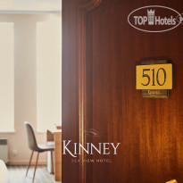 Kinney Sea View Hotel 