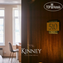 Kinney Sea View Hotel 