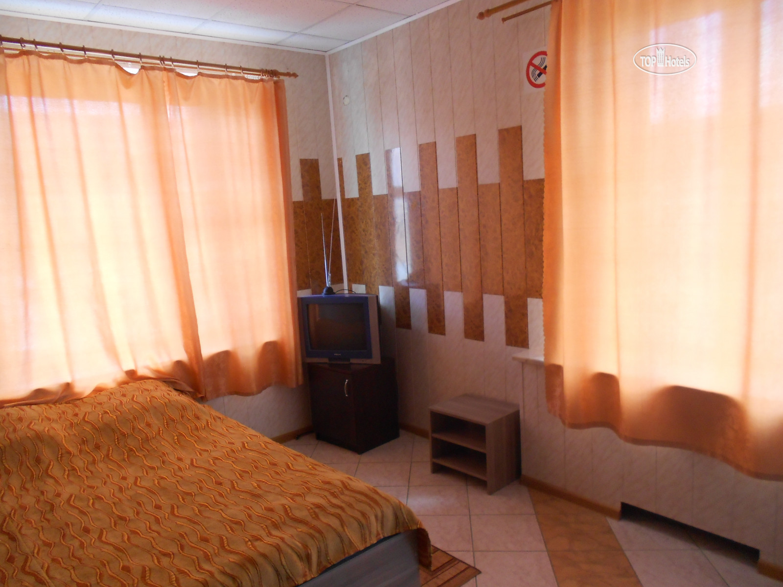 Комната в общежитии в тамбове. Квартиры в общежитии г моршанска. Г. Комната в общежитии в тамбове. Общежитие тгту тамбов.