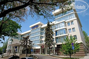 Фотографии отеля  Park Inn by Radisson Donetsk 4*