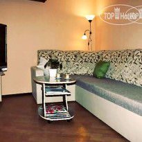 MAX-Hostel 