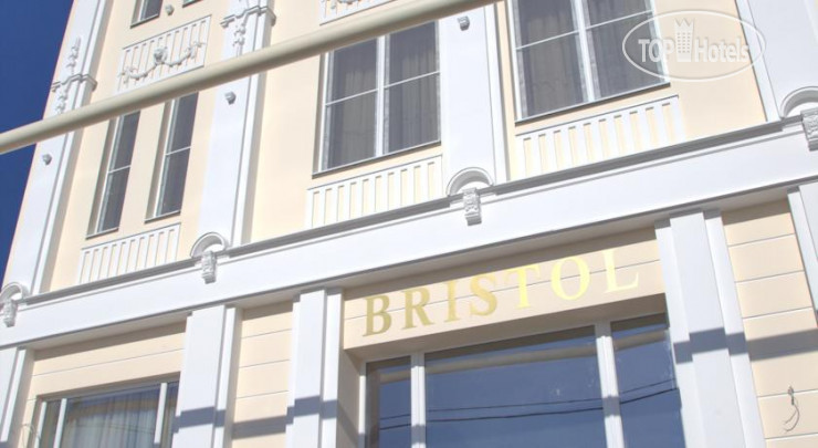 Фотографии отеля  Bristol Hotel 4*