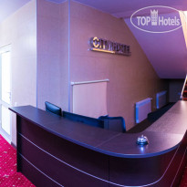 City Hotel 
