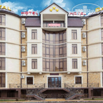 Capital Hotel (Кэпитал) Фасад отеля