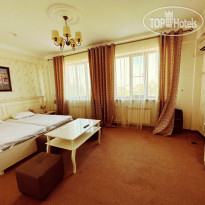 She Hotel 