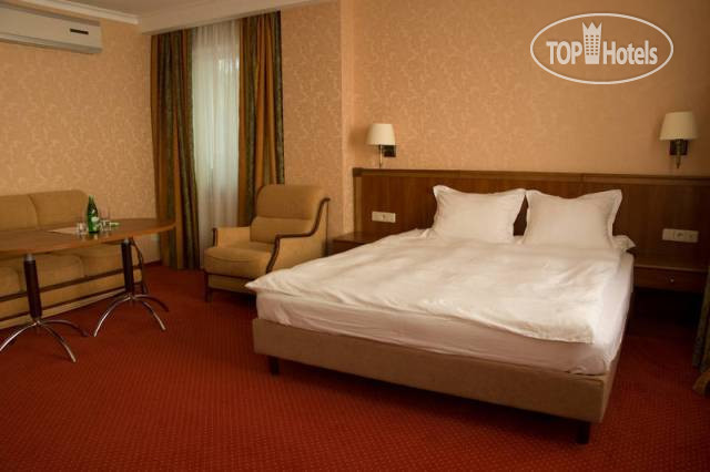 Фотографии отеля  Green Park Hotel 3*