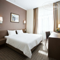 D-Hotel 