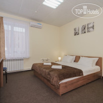D-Hotel 