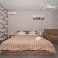 D-Hotel 