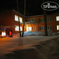 Микулин остров Отель ночью зимой