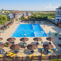 Tizdar Family Resort & Spa (Тиздар) бассейн с переливной системой 