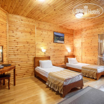 Eco-hotel VeLes 