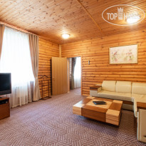 Eco-hotel VeLes 