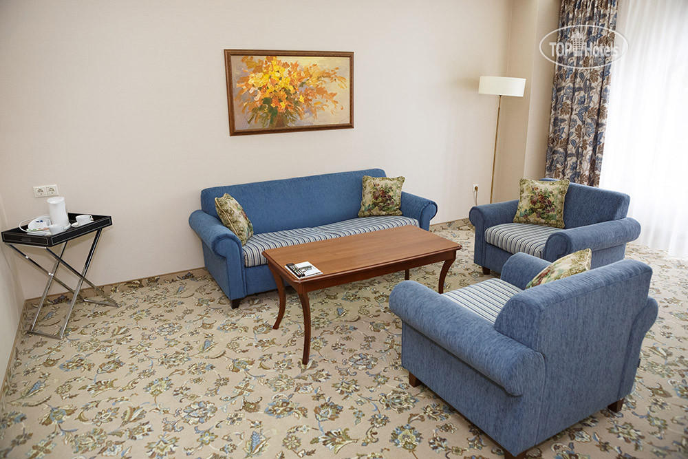 ареал конгресс отель номер люкс. отели 4 московская область. отель 4 сезона серпухов. «country resort» / «кантри резорт» отель. ареал отель номера.