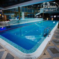 Спортивный 25-метровый бассейн в Grand Wellness Hotel & Spa 5*