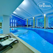 LES Art Resort
