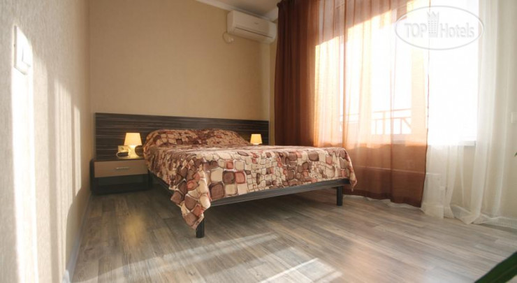 New photos from tourists Novikoff Hotel