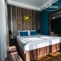 Aura Hotel (Аура)