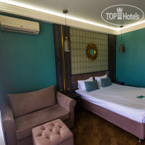 Aura Hotel (Аура)