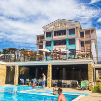 Aura Hotel (Аура)