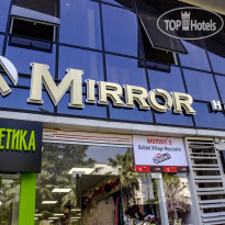 Mirror Residence