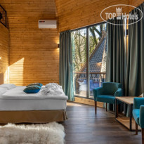 River Side Resort & Spa 