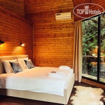 River Side Resort & Spa 