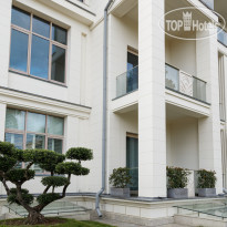 Grand Royal Residences