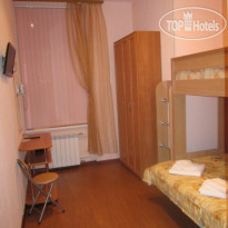 5 rooms