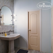 Zizu Hotel 