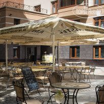 Aglaya Hotel & Courtyard 