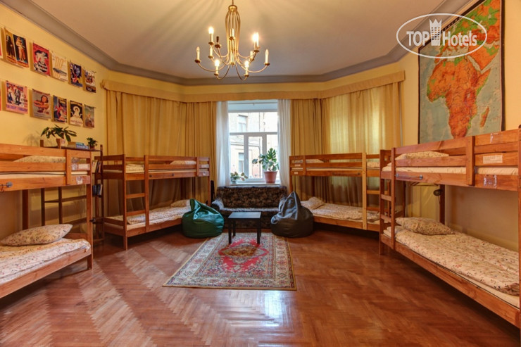 BroadSky Hostel