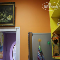 Red House Hostel 