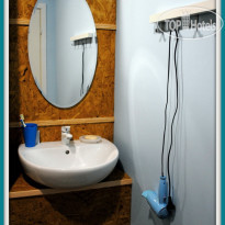 HouseMouse Hostel