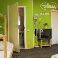 LikeHome Hostel 